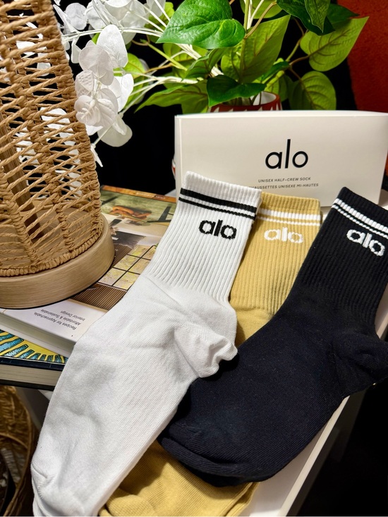 ALO Yoga Accessories - ALO Yoga Crew Socks - White, Mustard, Black (3-Pack)